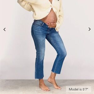 Hatch Crop Maternity Jeans size 30 raw hem / below the bump / stretchy